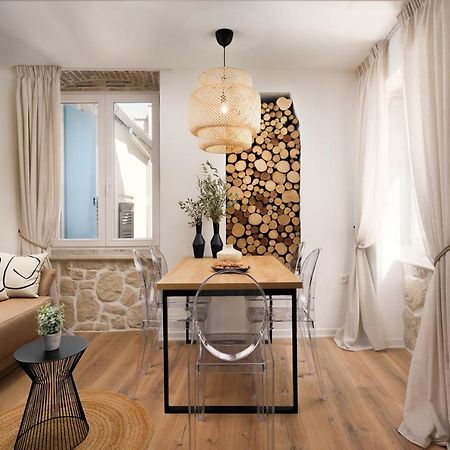 Apartment City Walls In Old Town Of Rovinj Exterior photo