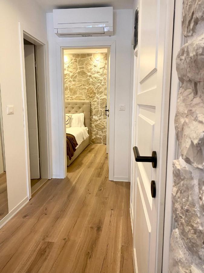 Apartment City Walls In Old Town Of Rovinj Exterior photo