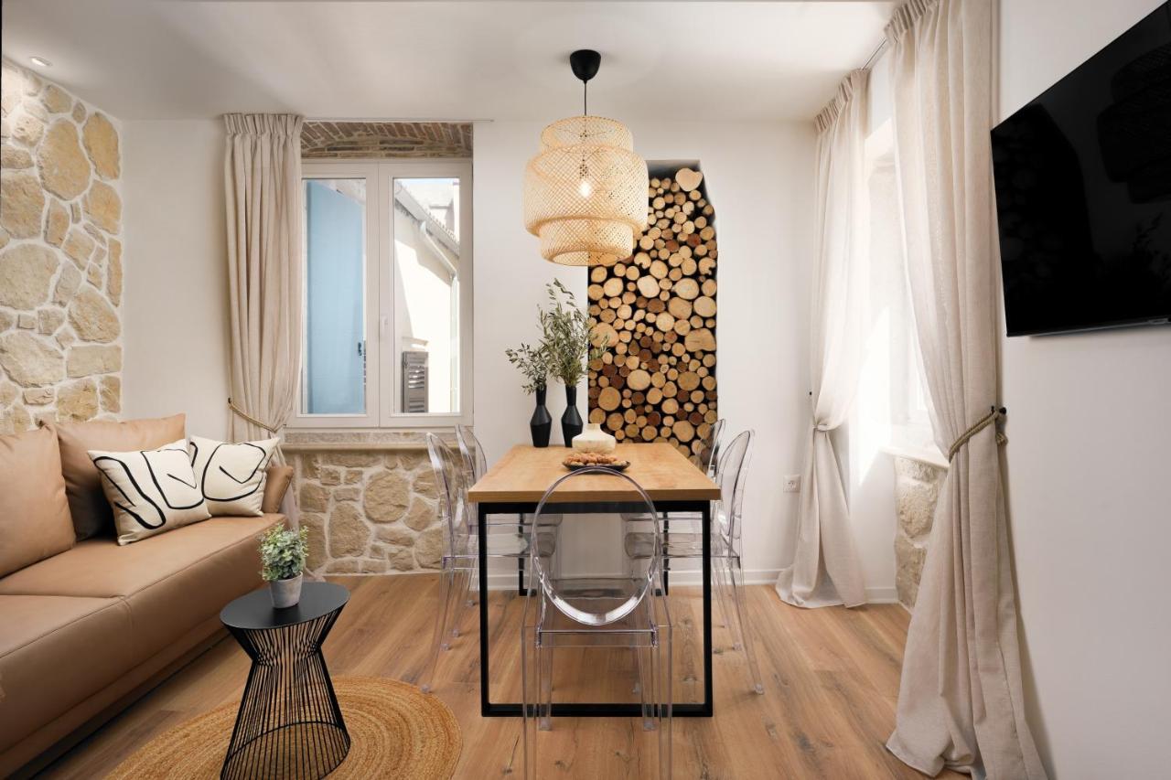 Apartment City Walls In Old Town Of Rovinj Exterior photo